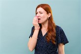 Blogas burnos kvapas: kaip panaikinti? 