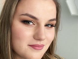 Neringos grožio terapija Grožio studijoje IMASUN