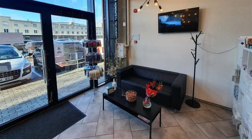 Brisala - nagų meistrė Deimantė