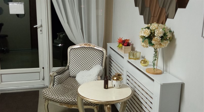 Studija Lorra, Kovo 11-osios g. Girstutis 