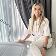 Neringos grožio terapija Grožio studijoje IMASUN