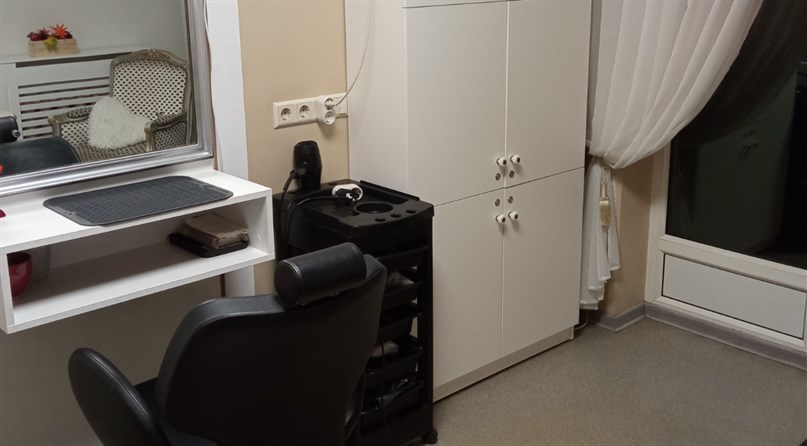 Studija Lorra, Kovo 11-osios g. Girstutis 