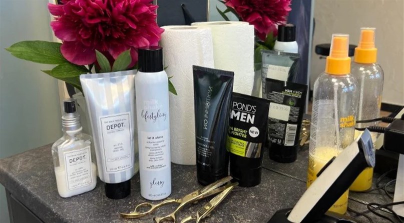 Vyrų ir moterų kirpykla - kirpėja Rasa