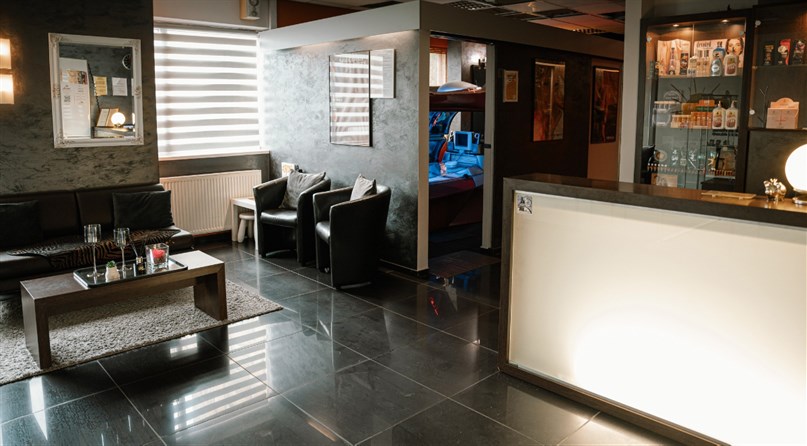 Saulės studija SUNSATION