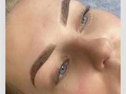 Mikropigmentacijos meistrė Klaipėdoje