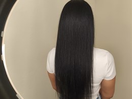 Erika Juo • Plaukų Procedūros